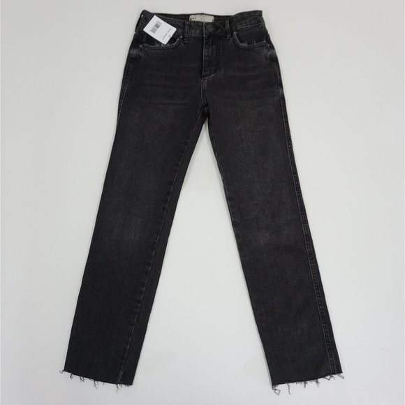 Free People Women's Jeans 24 in waist Black Wash Frayed Hem Girlfriend 24 in - Picture 1 of 8